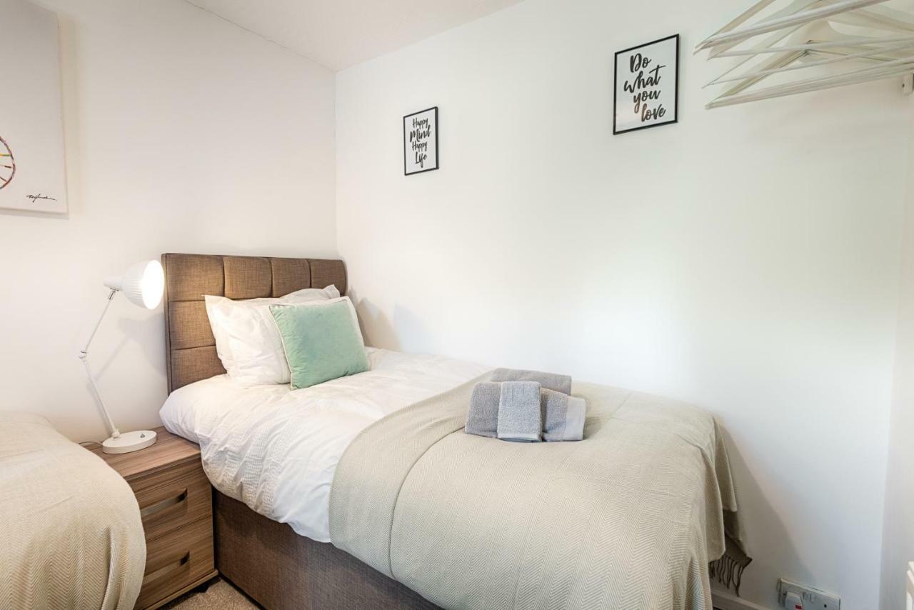 Generous House Near The Liberty Stadium * Swansea