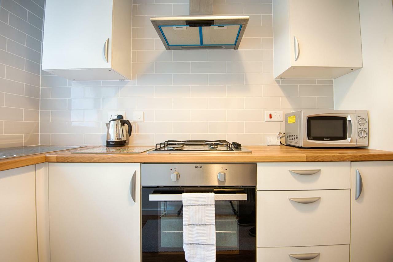 Apartment Generous House Near The Liberty Stadium Swansea