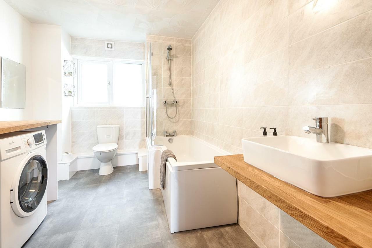 Generous House Near The Liberty Stadium * Swansea