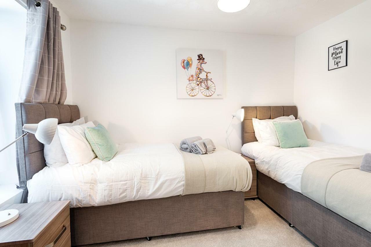 Generous House Near The Liberty Stadium Apartment